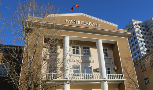 Зургаадугаар сарын 2-ноос өмнө хугацаа хэтэрсэн зээлээ төлбөл зээлийн ангилал сайжирна